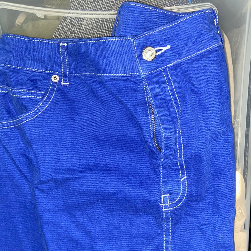 Blue skirt